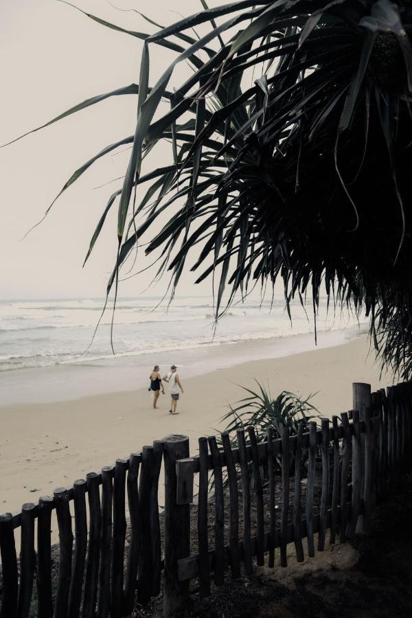 Отель New- Gitano Surf Beachfront Ахангама Экстерьер фото